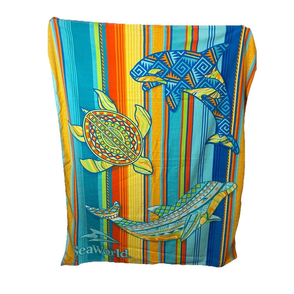 Sea World Beach Towel Turtle Dolphin Polynesian Print 54x68" - Picture 2 of 4